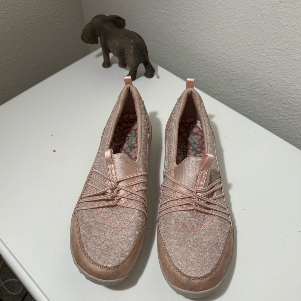 Skechers Women's Pink Lace Sneakers - Picture 4 of 4